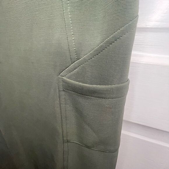 bebe Bodycon Dress Size Medium - Picture 14 of 15